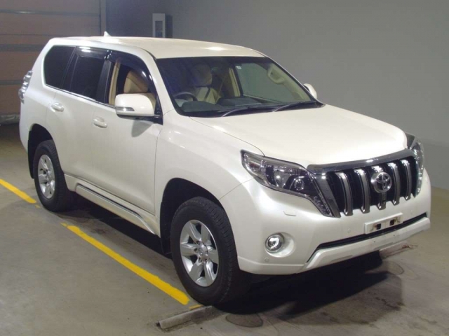 Import and buy TOYOTA LAND CRUISER PRADO 2017 from Japan to Nairobi, Kenya