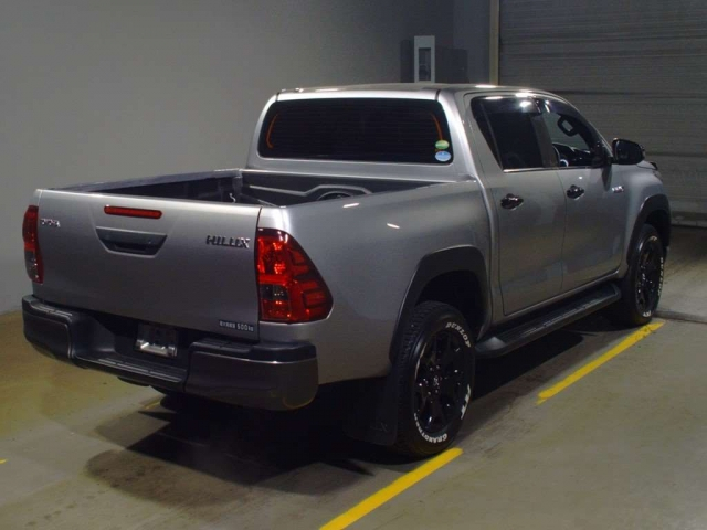 Import and buy TOYOTA HILUX 2019 from Japan to Nairobi, Kenya