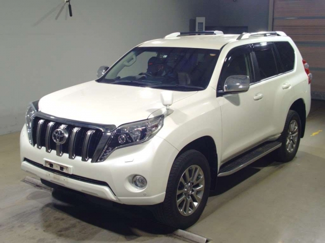 Import and buy TOYOTA LAND CRUISER PRADO 2017 from Japan to Nairobi, Kenya