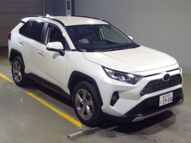 Import and buy TOYOTA RAV4 2019 from Japan to Nairobi, Kenya