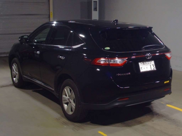 Import and buy TOYOTA HARRIER 2018 from Japan to Nairobi, Kenya