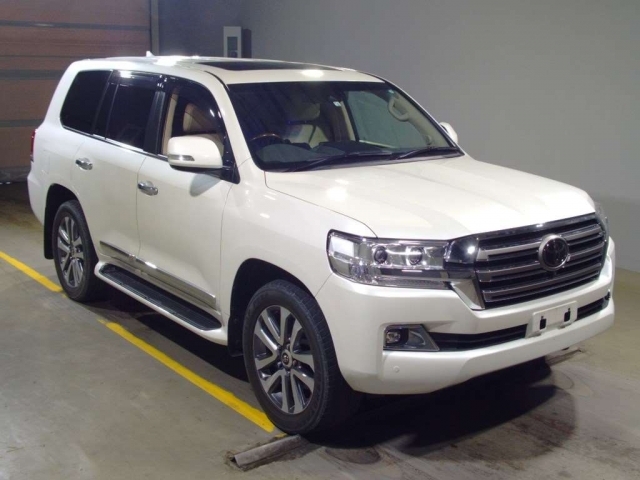 Import and buy TOYOTA LAND CRUISER 2018 from Japan to Nairobi, Kenya