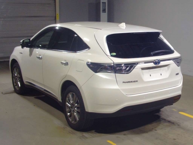 Import and buy TOYOTA HARRIER 2017 from Japan to Nairobi, Kenya