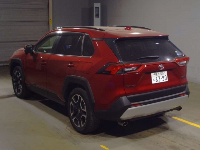 Import and buy TOYOTA RAV4 2019 from Japan to Nairobi, Kenya