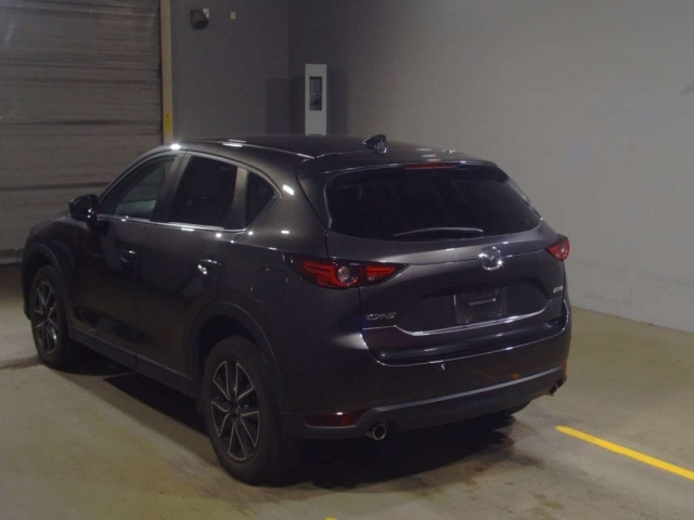 Import and buy MAZDA CX-5 2017 from Japan to Nairobi, Kenya