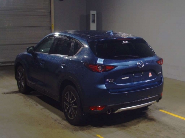 Import and buy MAZDA CX-5 2018 from Japan to Nairobi, Kenya