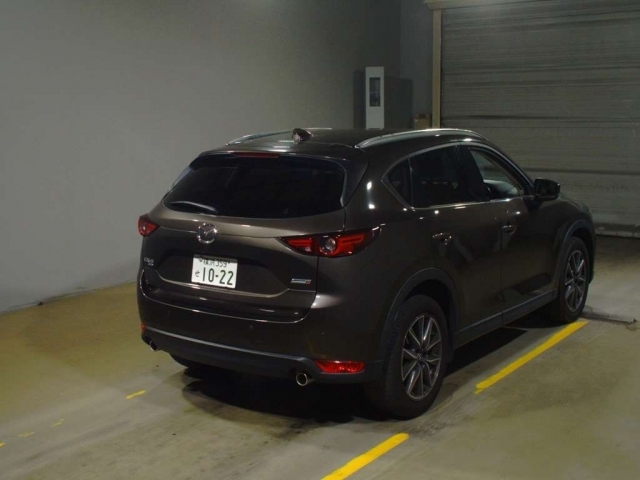 Import and buy MAZDA CX-5 2017 from Japan to Nairobi, Kenya