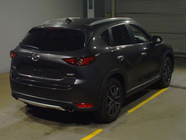 Import and buy MAZDA CX-5 2017 from Japan to Nairobi, Kenya