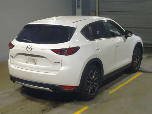 Import and buy MAZDA CX-5 2017 from Japan to Nairobi, Kenya