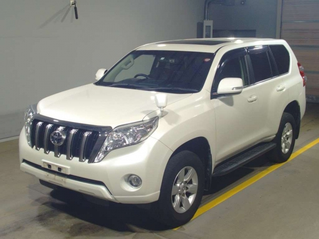 Import and buy TOYOTA LAND CRUISER PRADO 2017 from Japan to Nairobi, Kenya