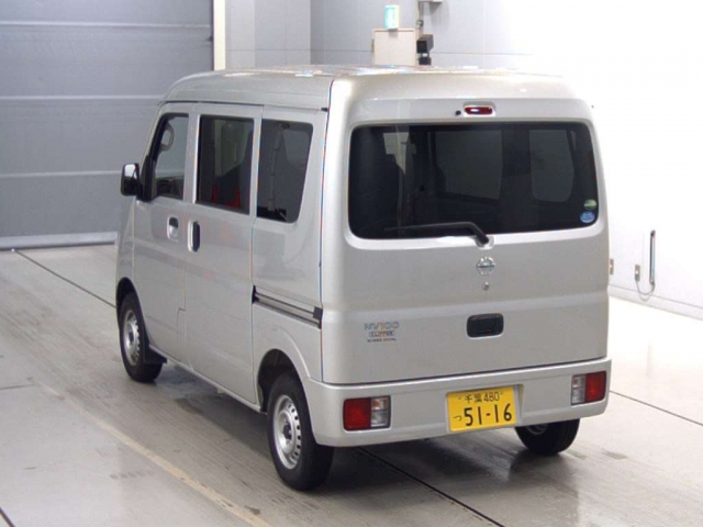 Import and buy NISSAN CLIPPER VAN 2018 from Japan to Nairobi, Kenya