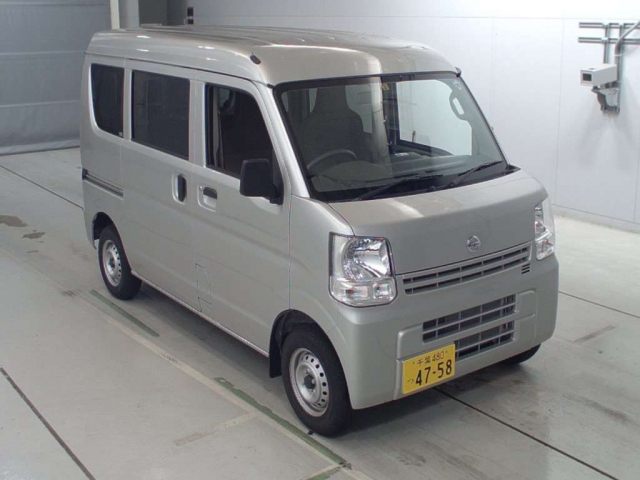 Import and buy NISSAN CLIPPER VAN 2018 from Japan to Nairobi, Kenya