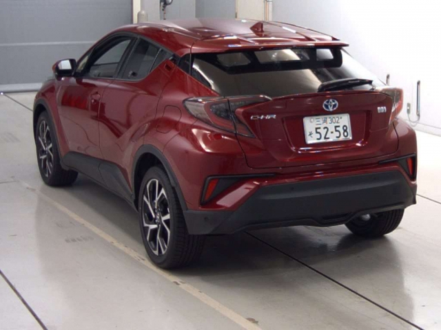 Import and buy TOYOTA C-HR 2017 from Japan to Nairobi, Kenya