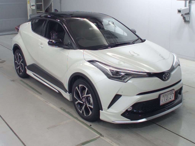 Import and buy TOYOTA C-HR 2018 from Japan to Nairobi, Kenya