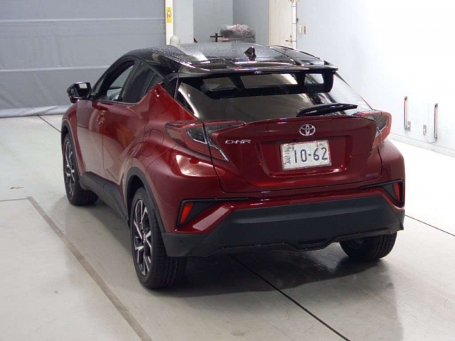 Import and buy TOYOTA C-HR 2018 from Japan to Nairobi, Kenya