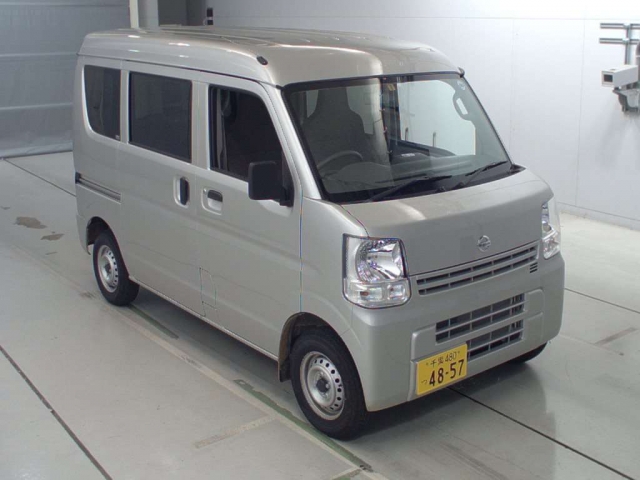 Import and buy NISSAN CLIPPER VAN 2018 from Japan to Nairobi, Kenya