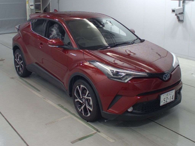 Import and buy TOYOTA C-HR 2017 from Japan to Nairobi, Kenya