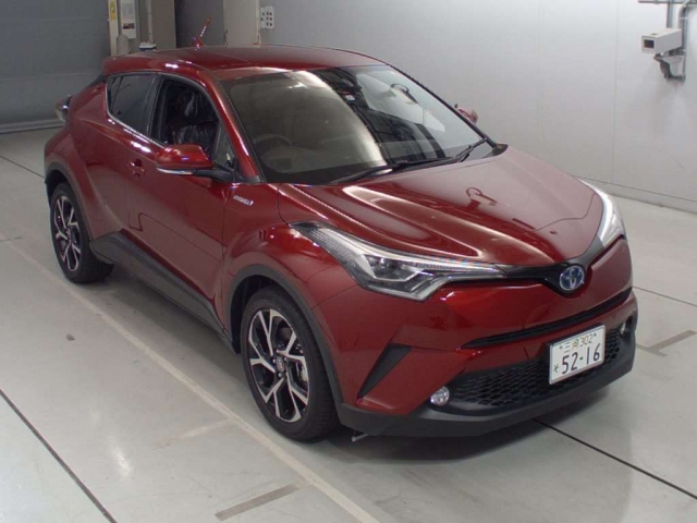 Import and buy TOYOTA C-HR 2017 from Japan to Nairobi, Kenya