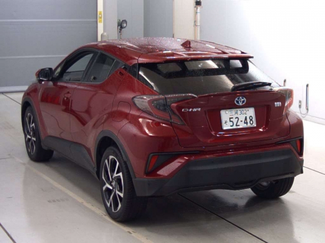 Import and buy TOYOTA C-HR 2017 from Japan to Nairobi, Kenya