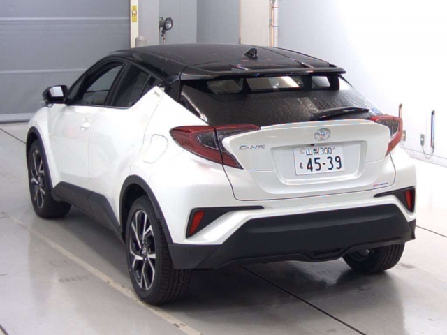 Import and buy TOYOTA C-HR 2018 from Japan to Nairobi, Kenya