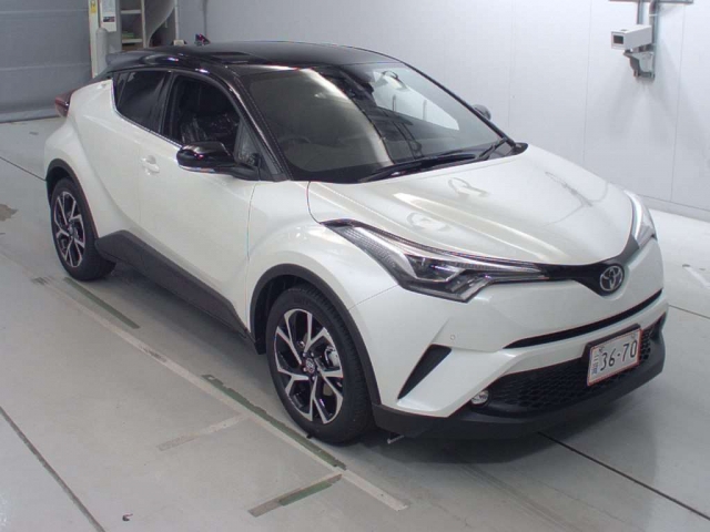 Import and buy TOYOTA C-HR 2018 from Japan to Nairobi, Kenya