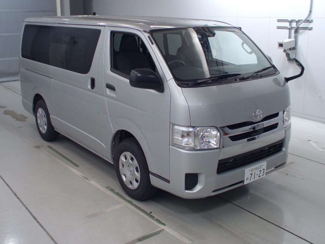 Import and buy TOYOTA HIACE VAN 2018 from Japan to Nairobi, Kenya