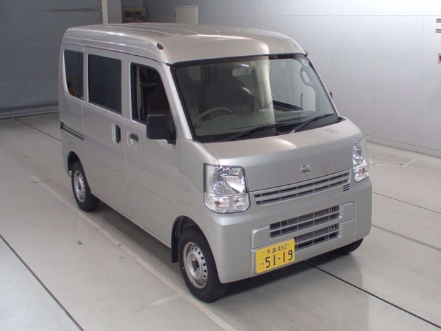 Import and buy NISSAN CLIPPER VAN 2018 from Japan to Nairobi, Kenya