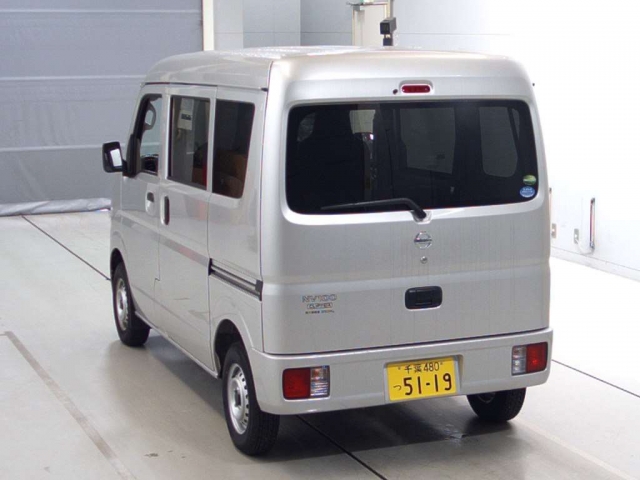 Import and buy NISSAN CLIPPER VAN 2018 from Japan to Nairobi, Kenya