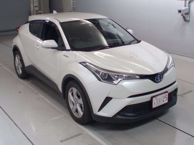 Import and buy TOYOTA C-HR 2017 from Japan to Nairobi, Kenya