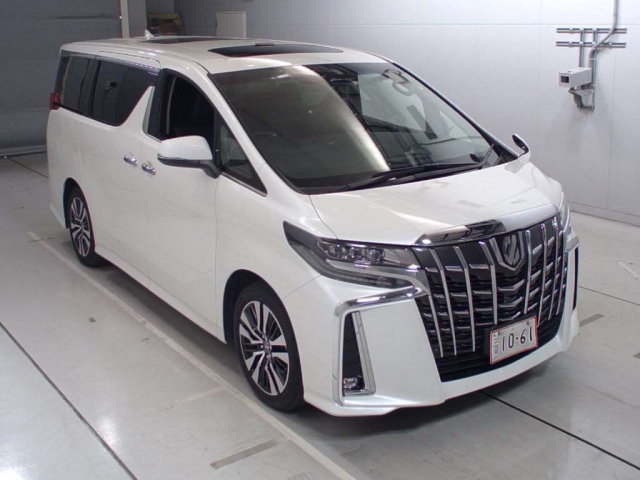 Import and buy TOYOTA ALPHARD 2018 from Japan to Nairobi, Kenya