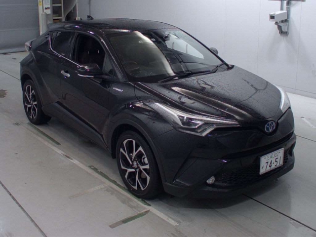 Import and buy TOYOTA C-HR 2017 from Japan to Nairobi, Kenya