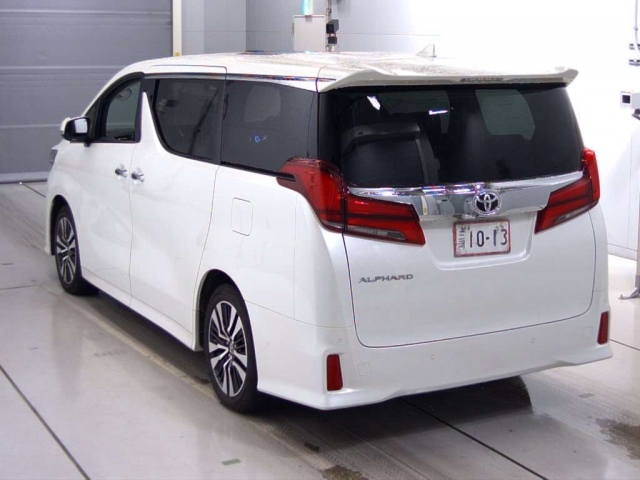 Import and buy TOYOTA ALPHARD 2018 from Japan to Nairobi, Kenya