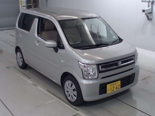 Import and buy SUZUKI WAGON R 2017 from Japan to Nairobi, Kenya