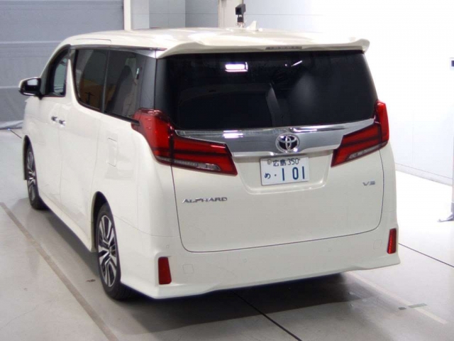 Import and buy TOYOTA ALPHARD 2018 from Japan to Nairobi, Kenya