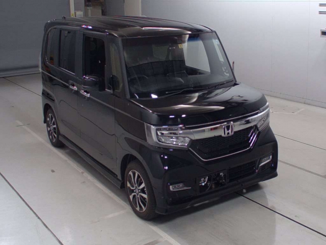 Import and buy HONDA N BOX 2018 from Japan to Nairobi, Kenya