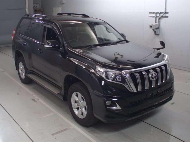 Import and buy TOYOTA LAND CRUISER PRADO 2017 from Japan to Nairobi, Kenya