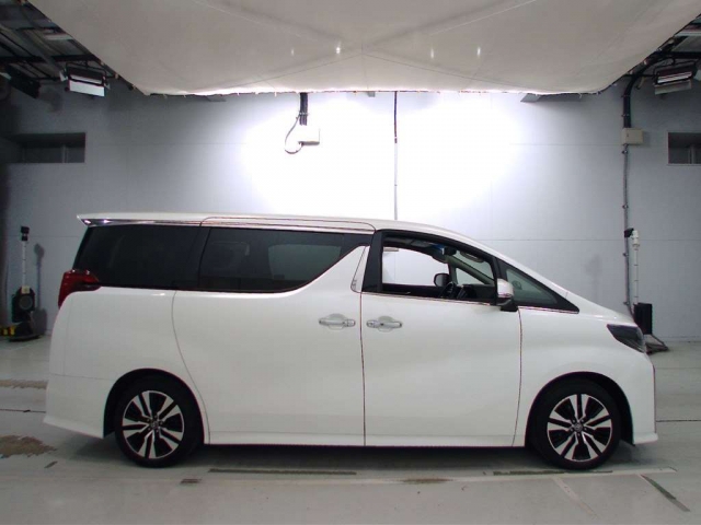 Import and buy TOYOTA ALPHARD 2019 from Japan to Nairobi, Kenya