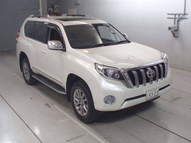 Import and buy TOYOTA LAND CRUISER PRADO 2017 from Japan to Nairobi, Kenya