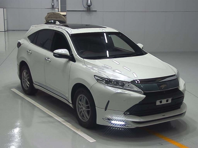 Import and buy TOYOTA HARRIER 2017 from Japan to Nairobi, Kenya