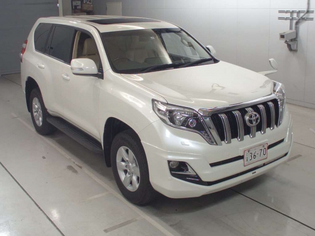 Import and buy TOYOTA LAND CRUISER PRADO 2017 from Japan to Nairobi, Kenya