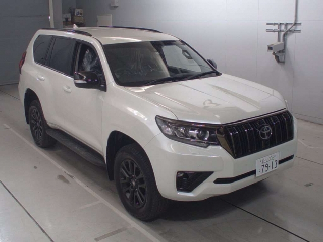 Import and buy TOYOTA LAND CRUISER PRADO 2020 from Japan to Nairobi, Kenya