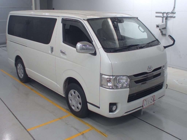 Import and buy TOYOTA HIACE VAN 2019 from Japan to Nairobi, Kenya