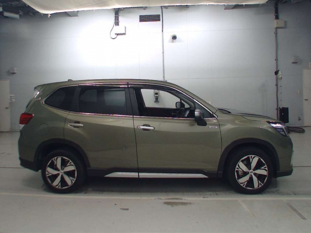 Import and buy SUBARU FORESTER 2019 from Japan to Nairobi, Kenya