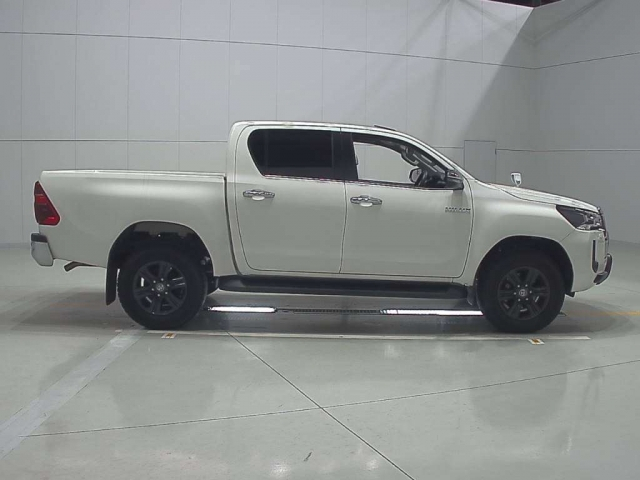 Import and buy TOYOTA HILUX 2021 from Japan to Nairobi, Kenya