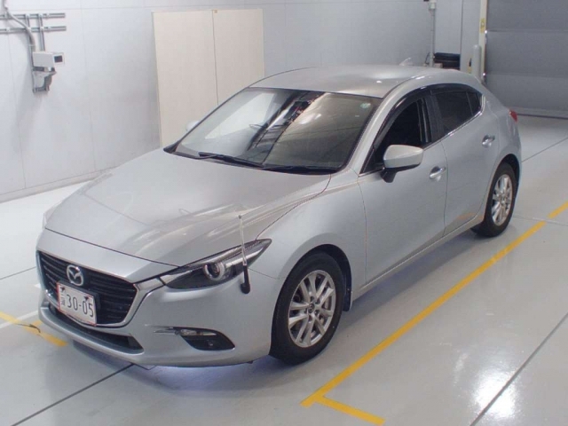 Import and buy MAZDA AXELA 2017 from Japan to Nairobi, Kenya