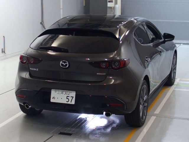 Import and buy MAZDA MAZDA3 2019 from Japan to Nairobi, Kenya