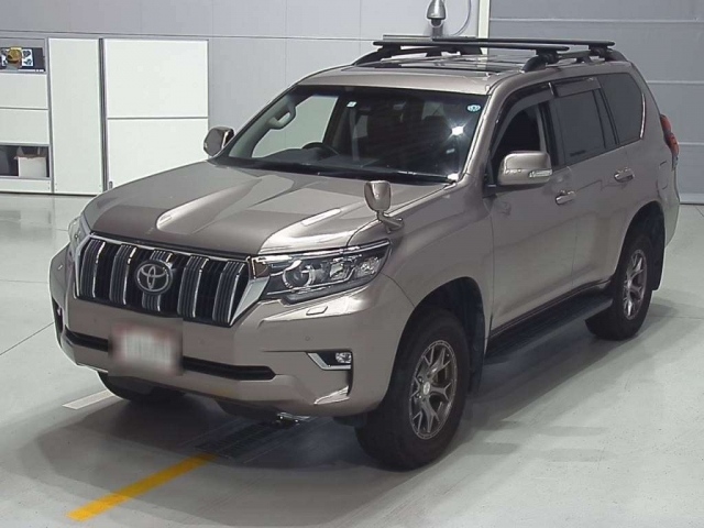 Import and buy TOYOTA LAND CRUISER PRADO 2018 from Japan to Nairobi, Kenya