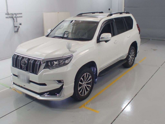 Import and buy TOYOTA LAND CRUISER PRADO 2018 from Japan to Nairobi, Kenya