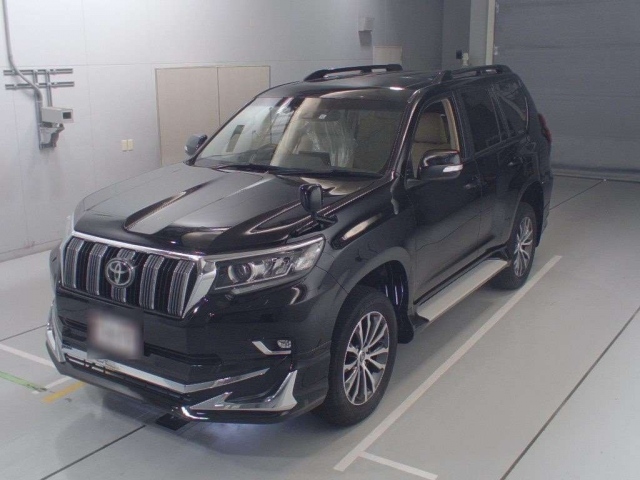 Import and buy TOYOTA LAND CRUISER PRADO 2018 from Japan to Nairobi, Kenya