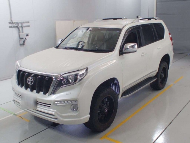 Import and buy TOYOTA LAND CRUISER PRADO 2017 from Japan to Nairobi, Kenya